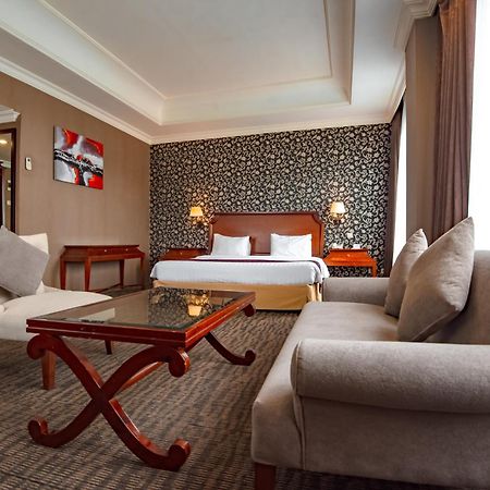 The Mirah Hotel Bogor Exterior foto